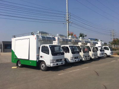 廂長4.2米東風(fēng)D6 餐車