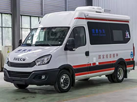 依維柯移動式疫苗接種車，可下鄉(xiāng)鎮(zhèn)